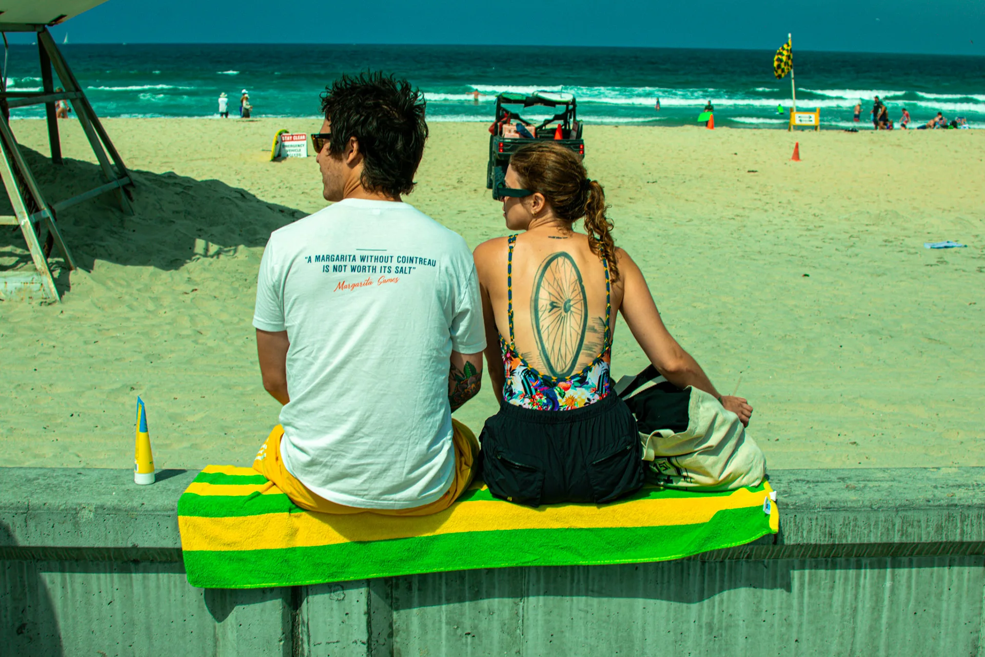 beach_pair_relaxing_v1.webp