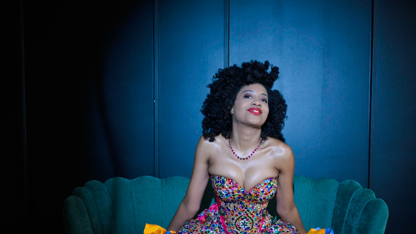 woman_in_colorful_dress.jpg