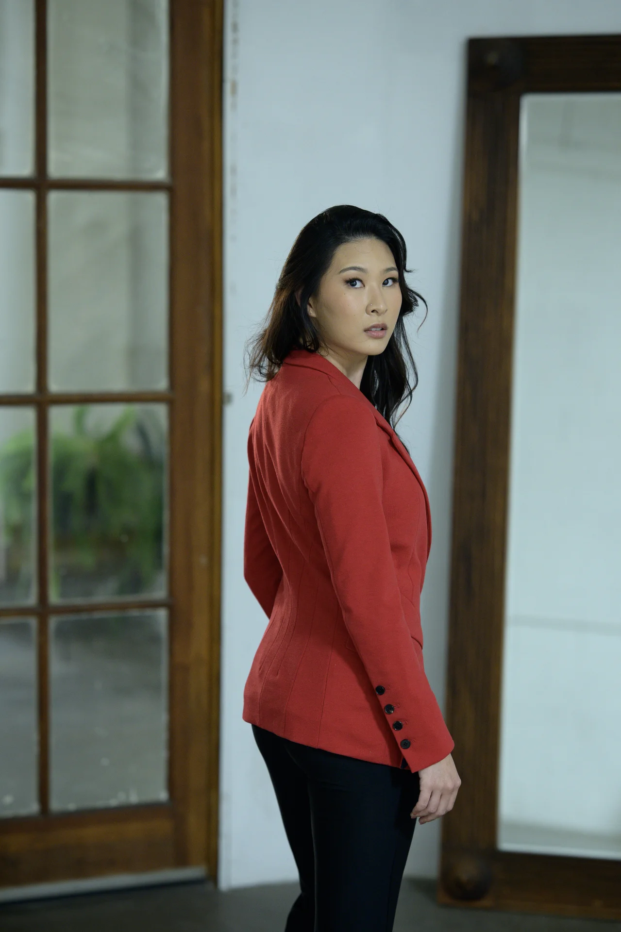 woman_in_red_blazer_28-D.webp